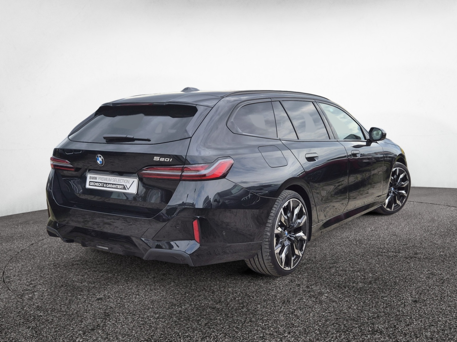 BMW 520i Touring M Sport Pro – Produktfoto 4