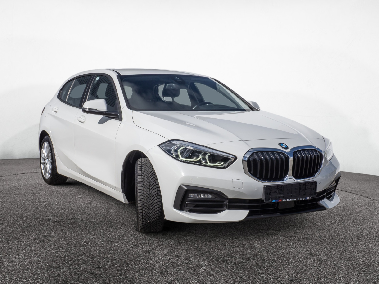 BMW 116i Advantage – Produktfoto 2