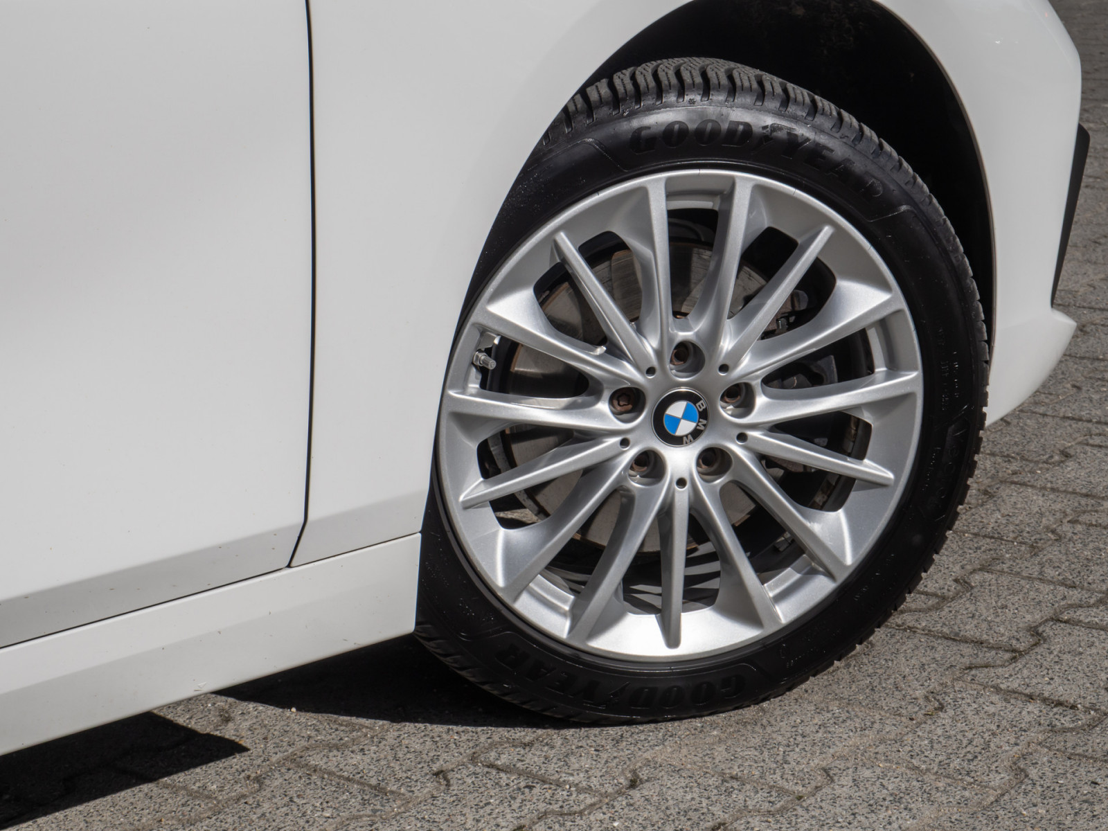 BMW 116i Advantage – Produktfoto 5