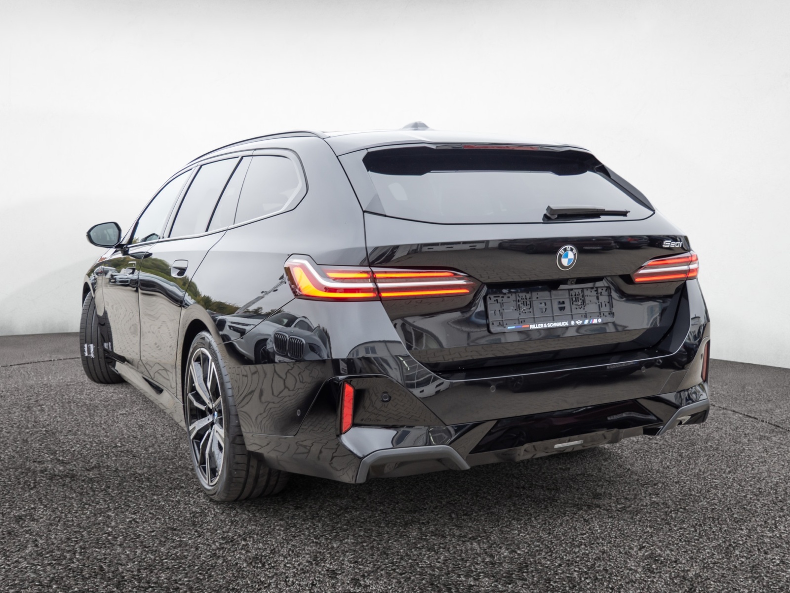 BMW 520i Touring M-Sport – Produktfoto 5