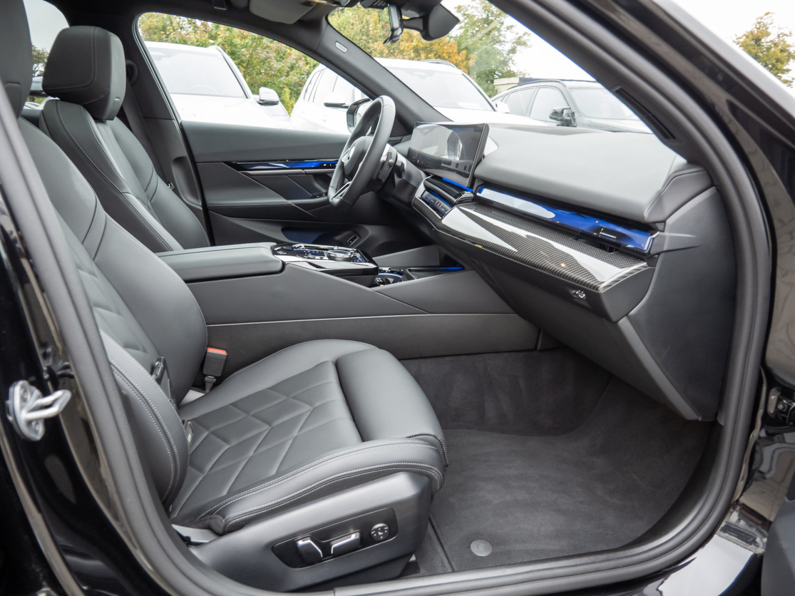 BMW 520i Touring M-Sport – Produktfoto 7