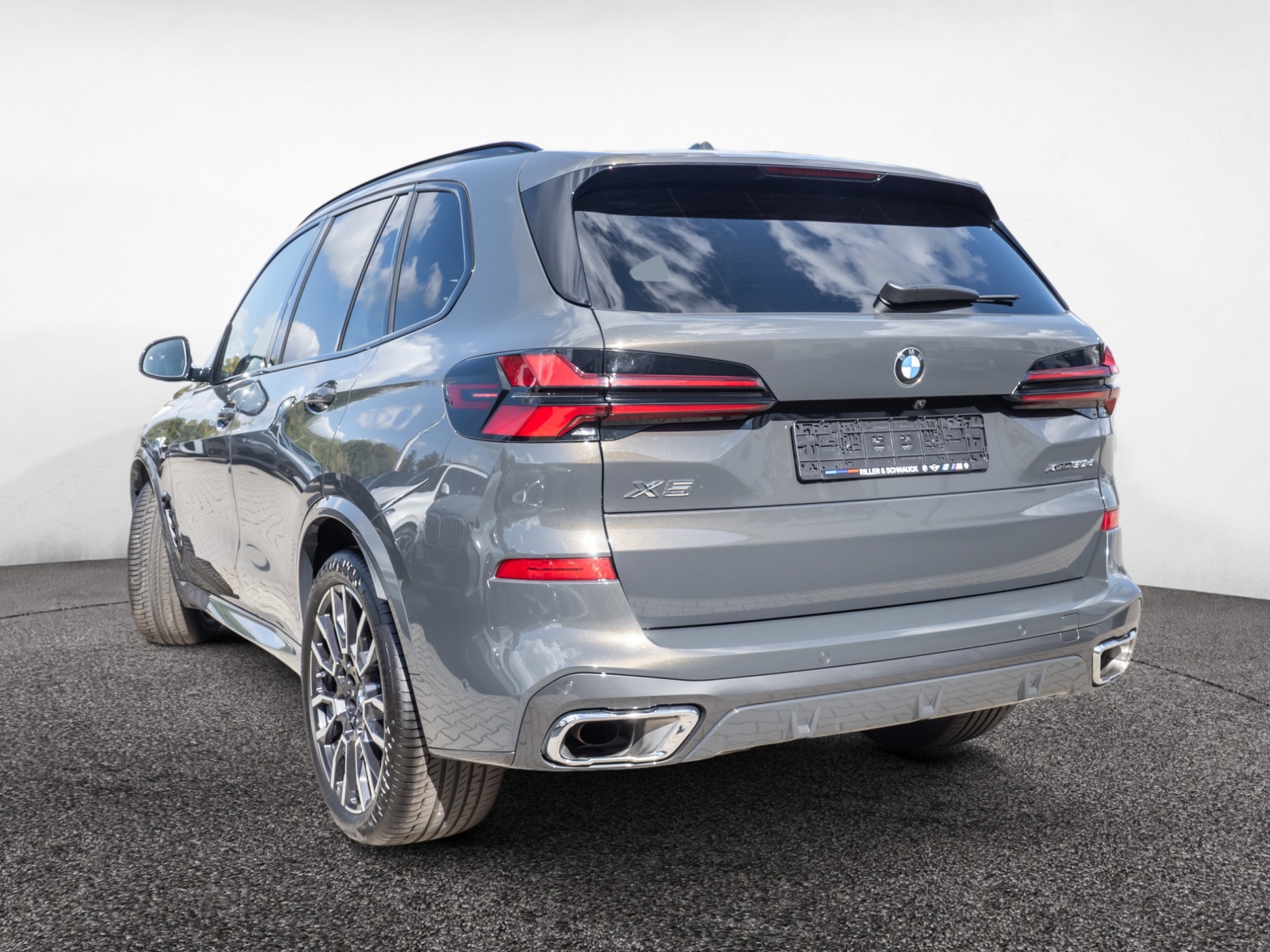 BMW X5 xDrive 30d M-Sport – Produktfoto 4