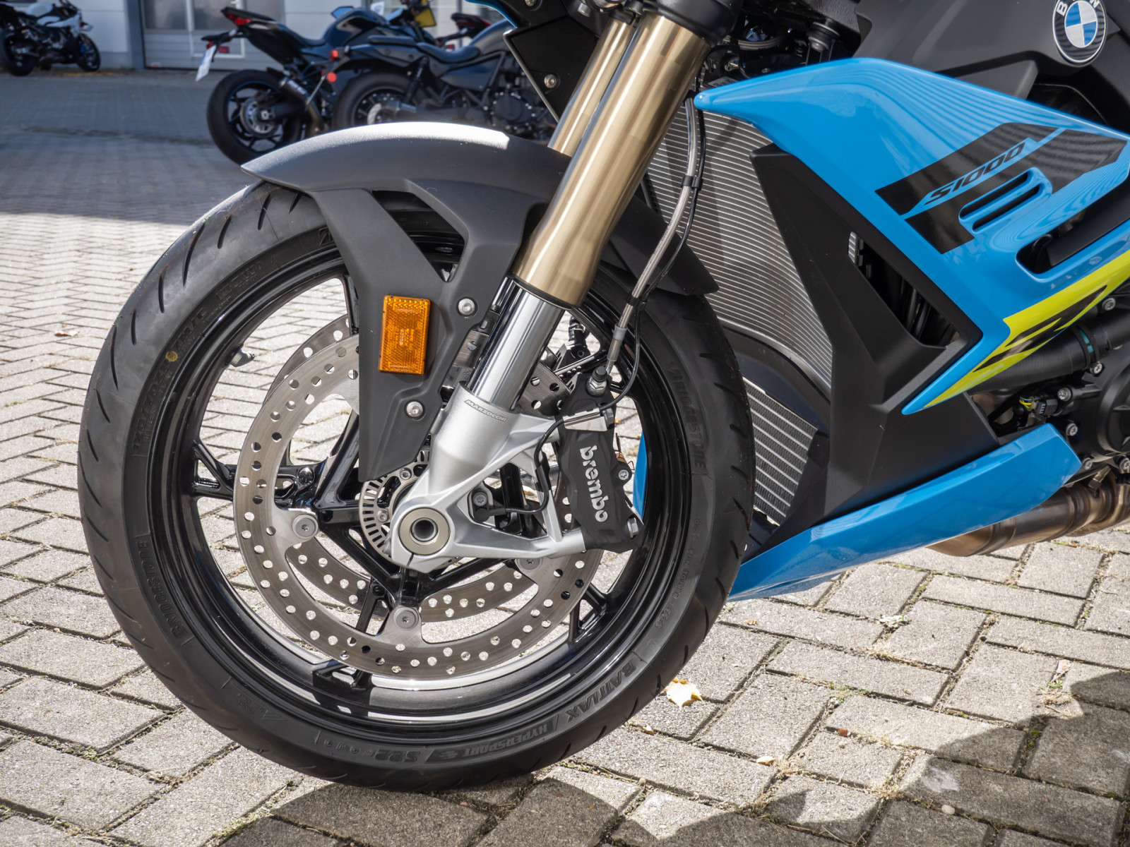 BMW S 1000 R – Produktfoto 14