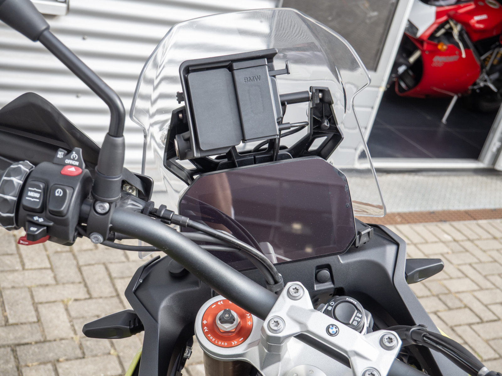 BMW F 900 GS – Produktfoto 10