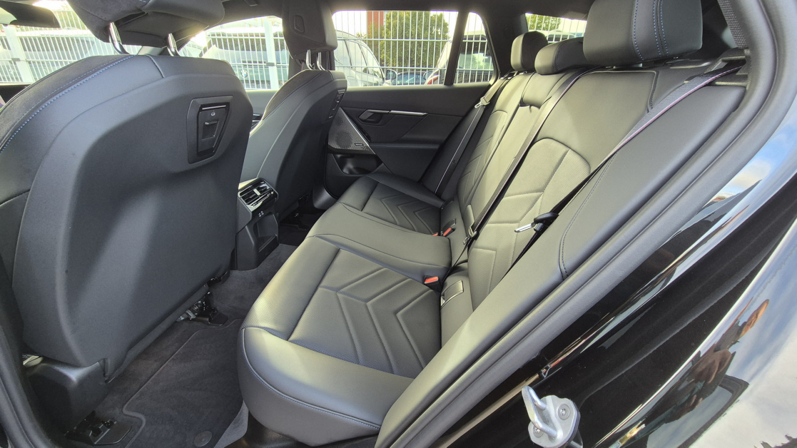 BMW 520d Touring xDrive M-Sport Pro – Produktfoto 13