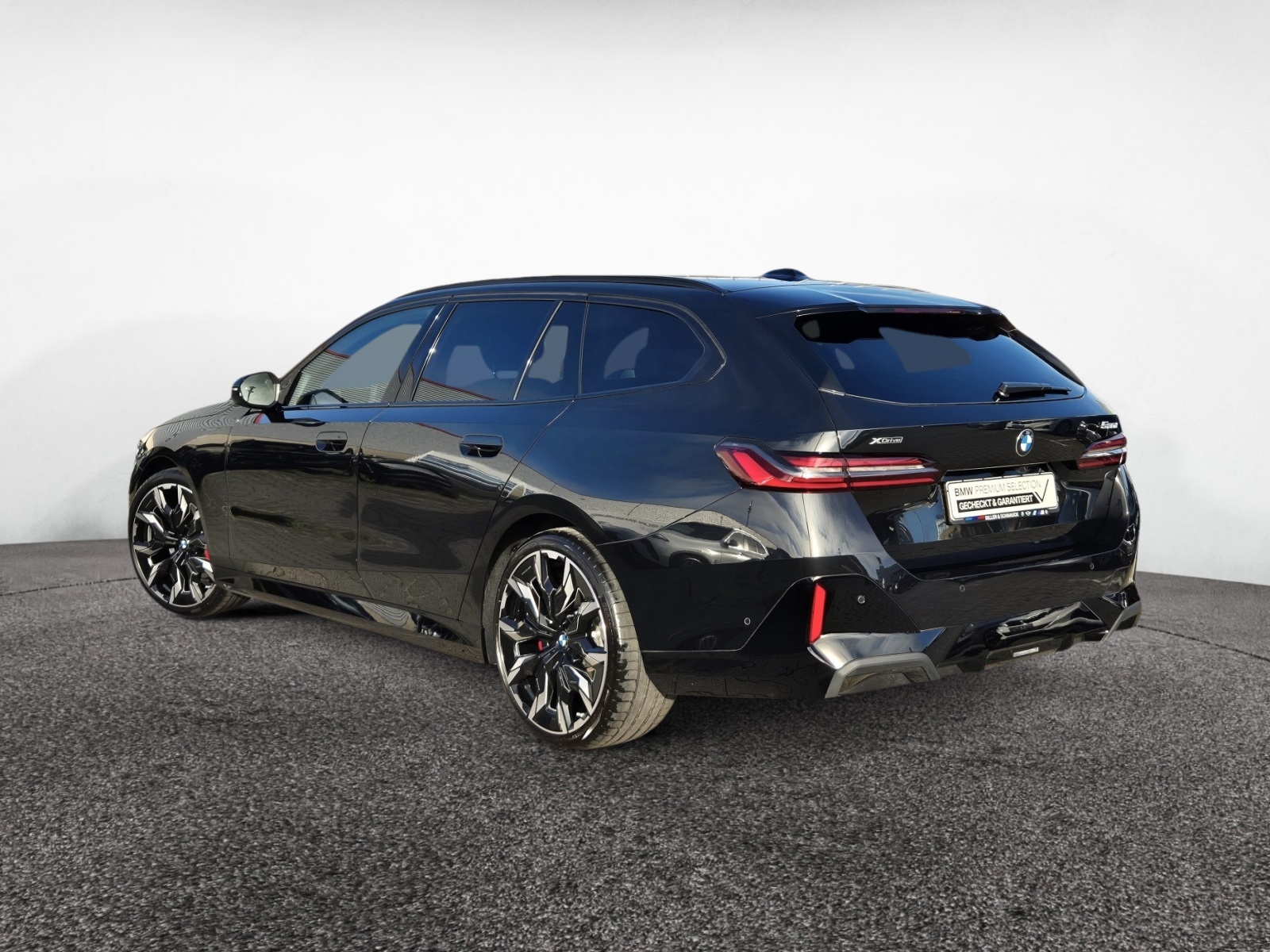 BMW 520d Touring xDrive M-Sport Pro – Produktfoto 4