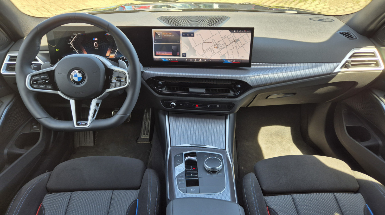 BMW 330i Touring xDrive M-Sport – Produktfoto 5