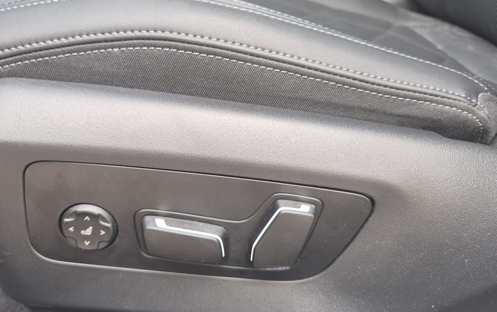 BMW 520d Touring xDrive M Sport Pro – Produktfoto 10