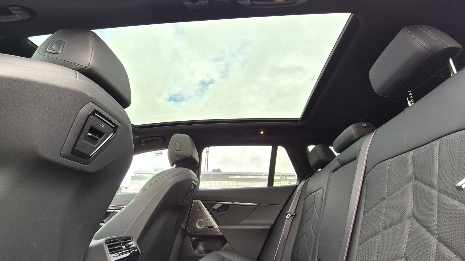 BMW 520d Touring xDrive M Sport Pro – Produktfoto 13