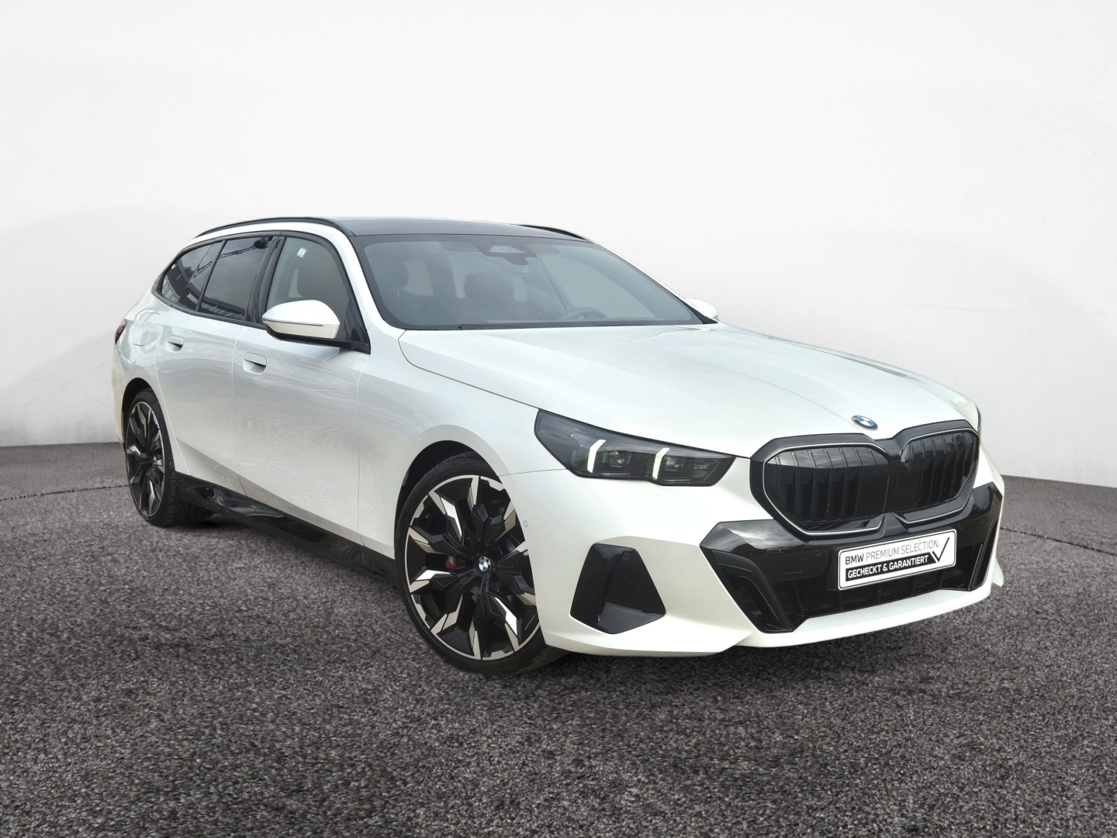 BMW 520d Touring xDrive M Sport Pro – Produktfoto 2