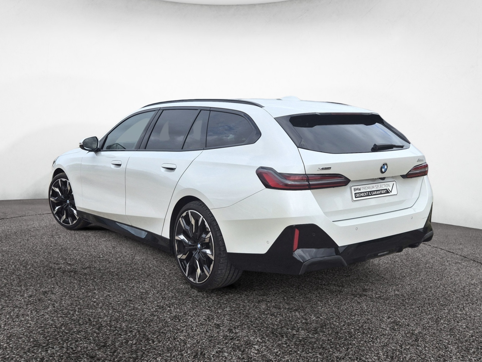 BMW 520d Touring xDrive M Sport Pro – Produktfoto 3
