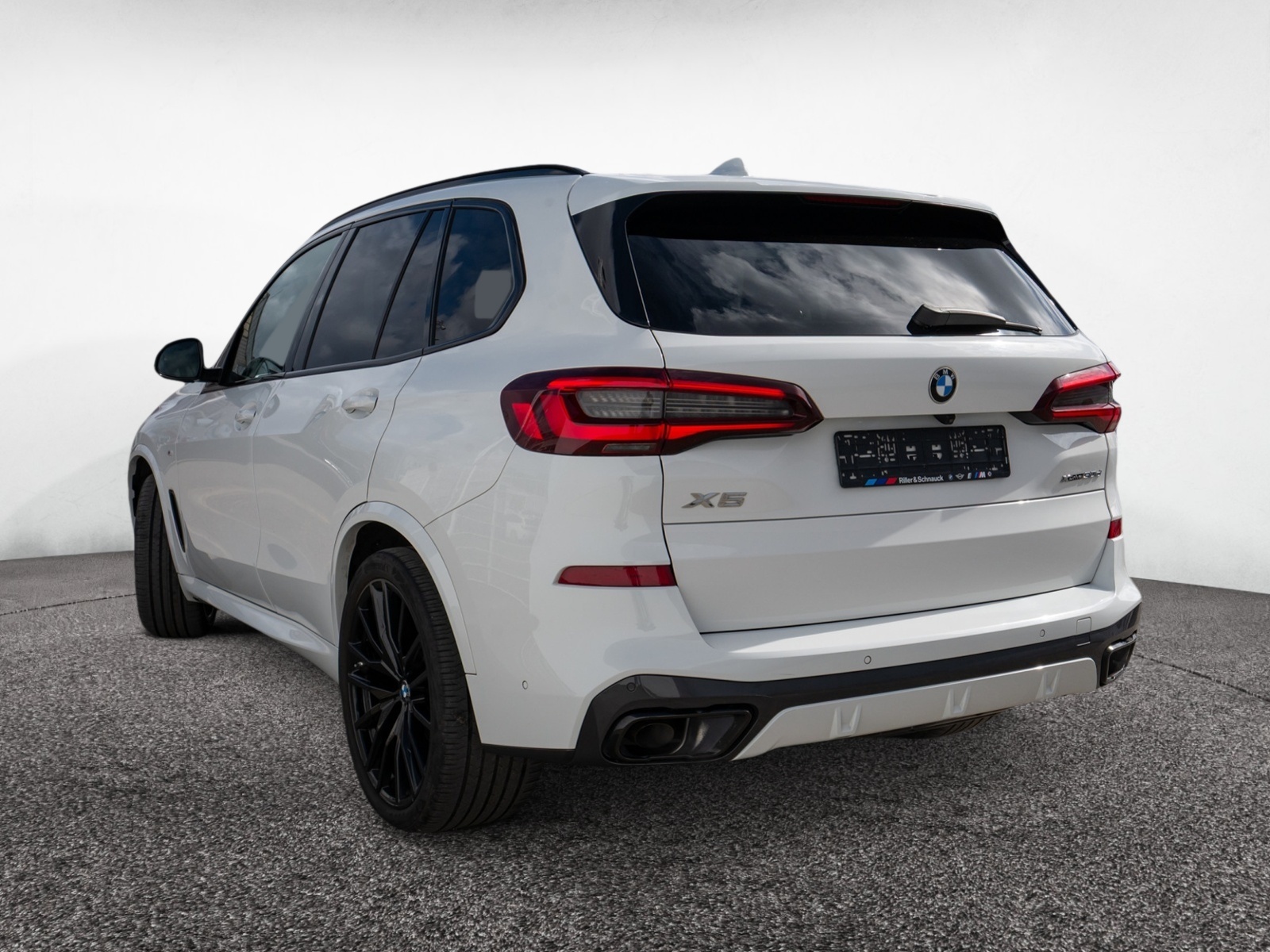 BMW X5 xDrive 30d M-Sport – Produktfoto 4