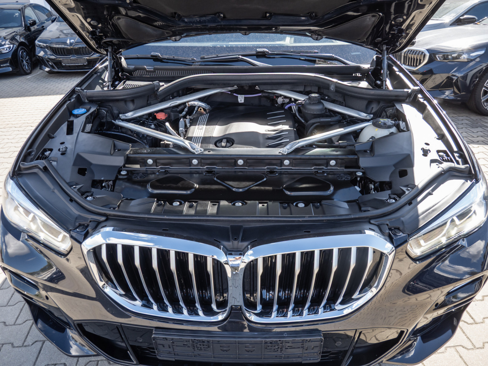 BMW X5 xDrive 40d M-Sport – Produktfoto 25