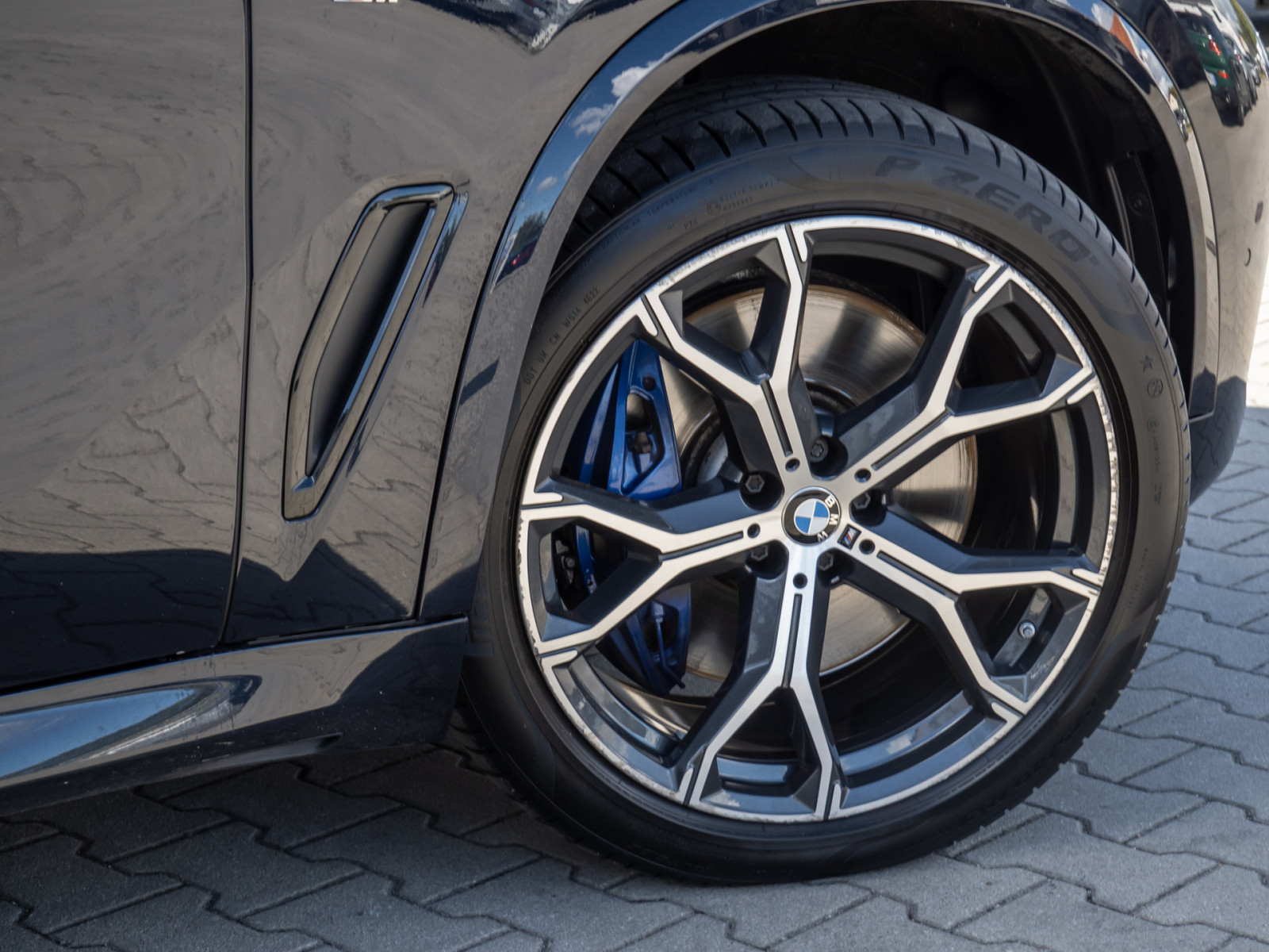 BMW X5 xDrive 40d M-Sport – Produktfoto 6