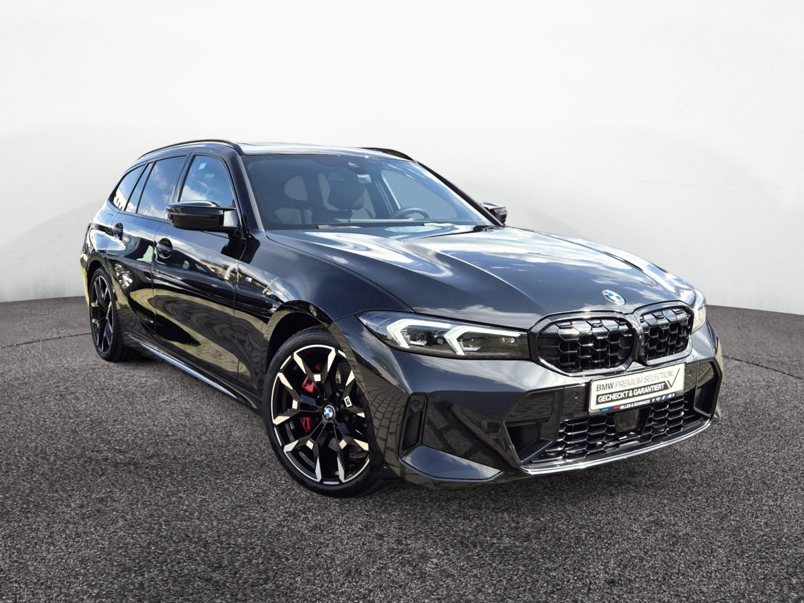 BMW M340i Touring xDrive M-Pro – Produktfoto 2