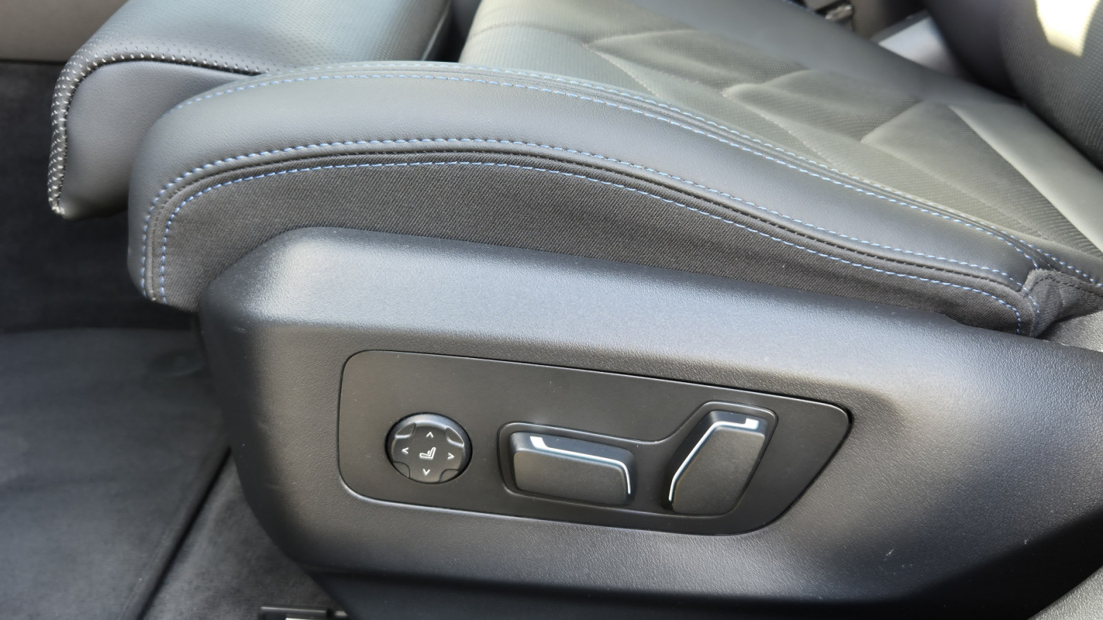 BMW 520i Touring M Sport Pro – Produktfoto 11