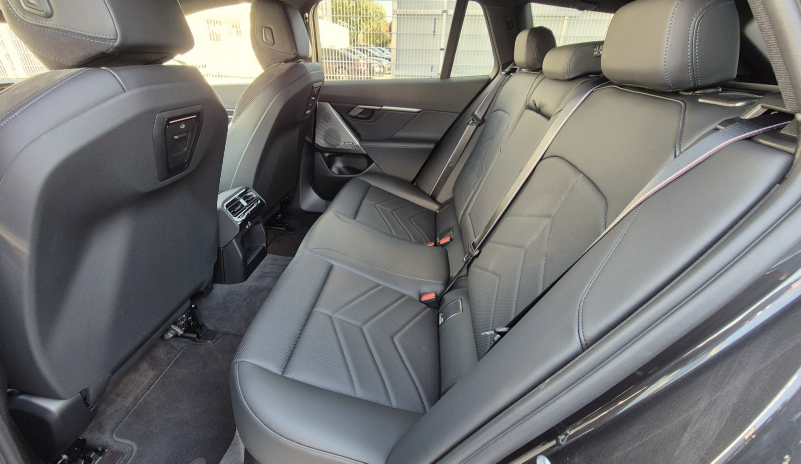 BMW 520i Touring M Sport Pro – Produktfoto 15