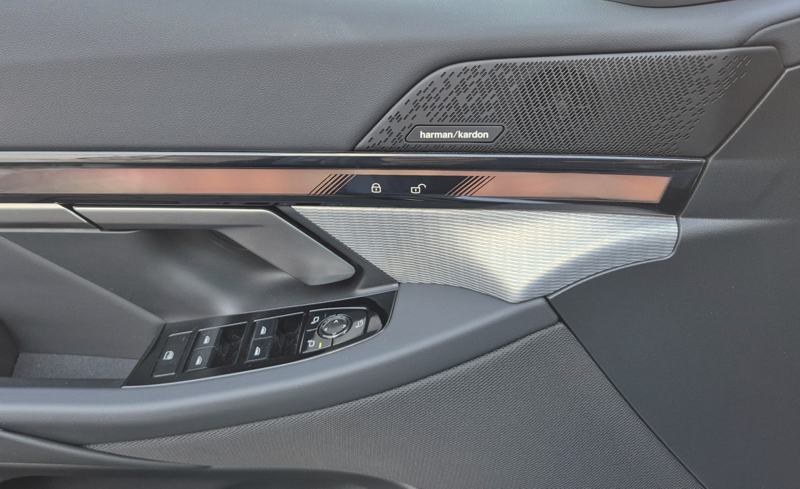 BMW 520i Touring M Sport Pro – Produktfoto 16
