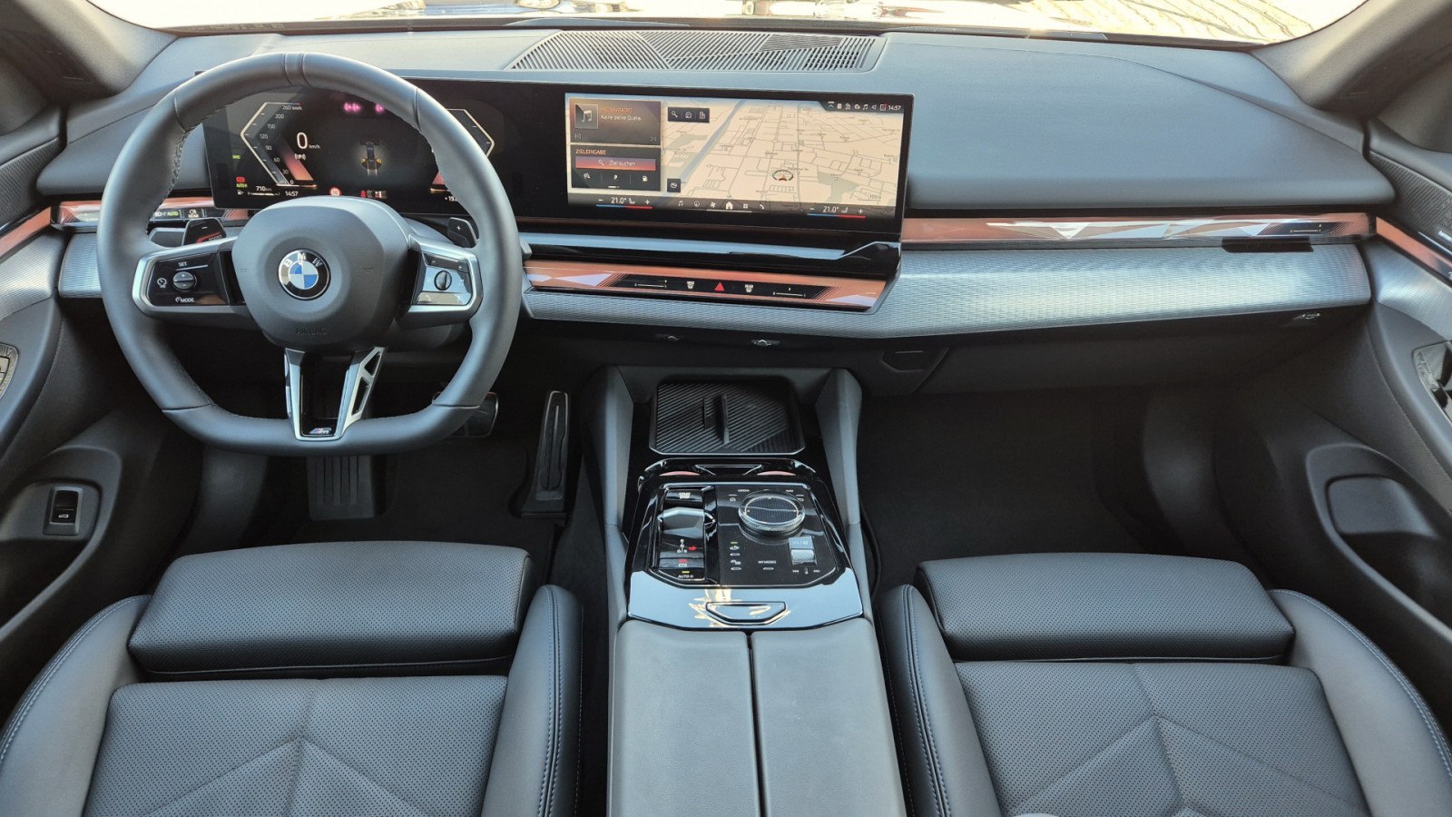 BMW 520i Touring M Sport Pro – Produktfoto 9