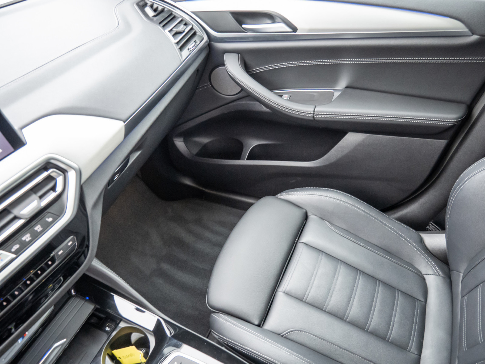 BMW X4 M40d – Produktfoto 17