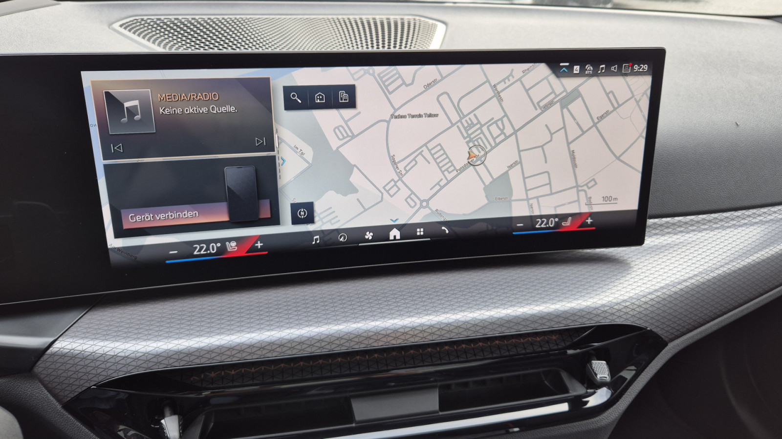 BMW 330i Touring xDrive M-Sport – Produktfoto 12