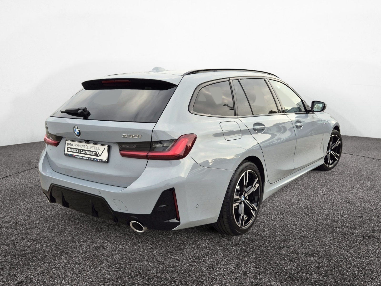 BMW 330i Touring xDrive M-Sport – Produktfoto 5