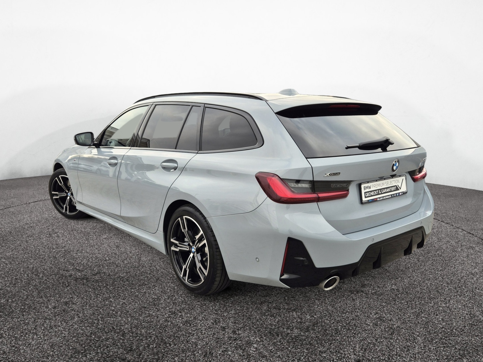 BMW 330i Touring xDrive M-Sport – Produktfoto 6