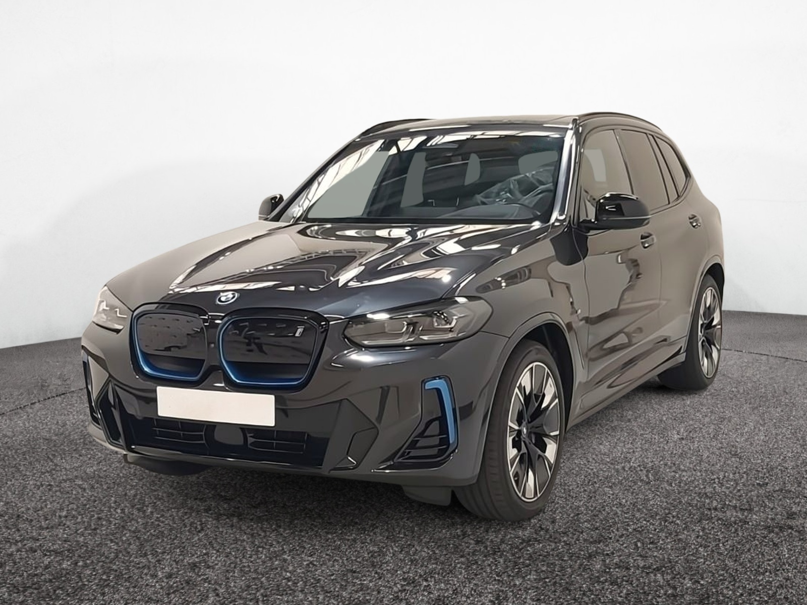 BMW iX3 M-Sport – Produktfoto 1