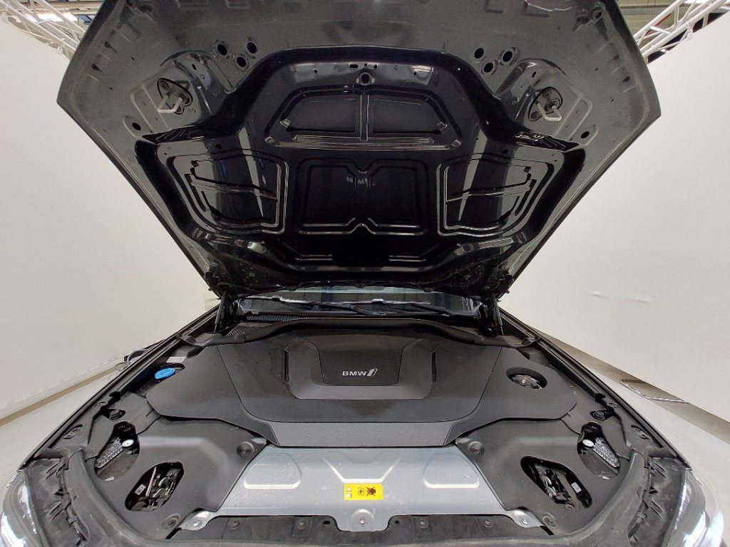 BMW iX3 M-Sport – Produktfoto 13