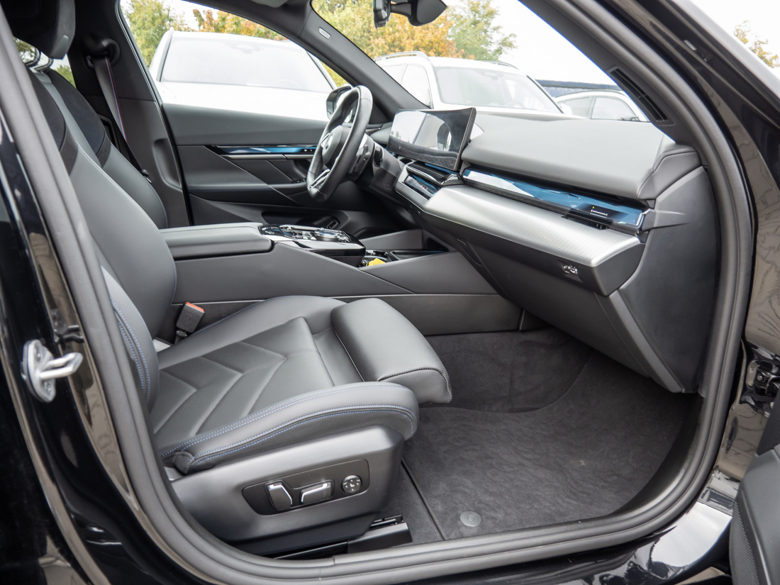BMW 520d M-Sport Pro – Produktfoto 7