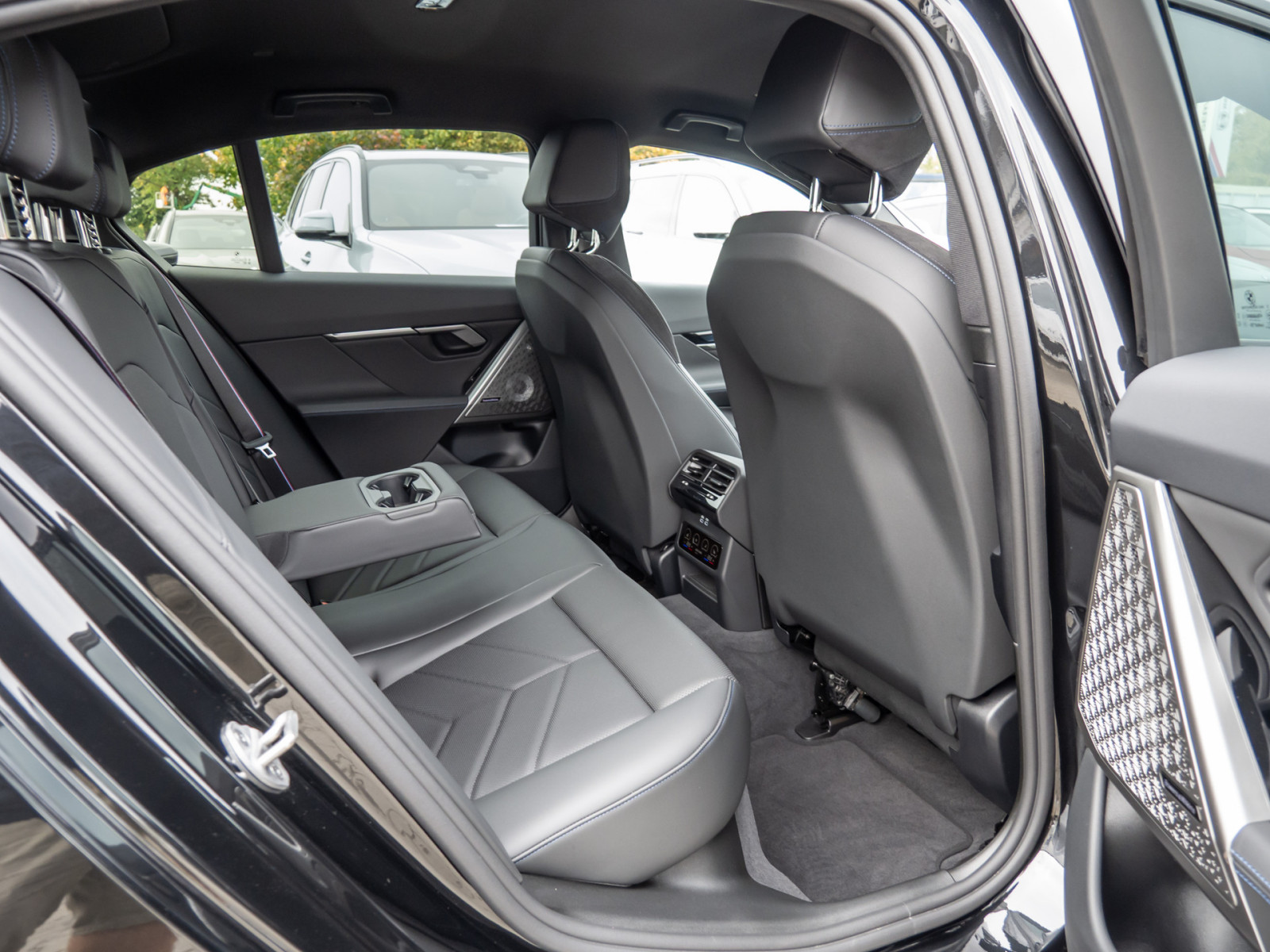 BMW 520d M-Sport Pro – Produktfoto 8