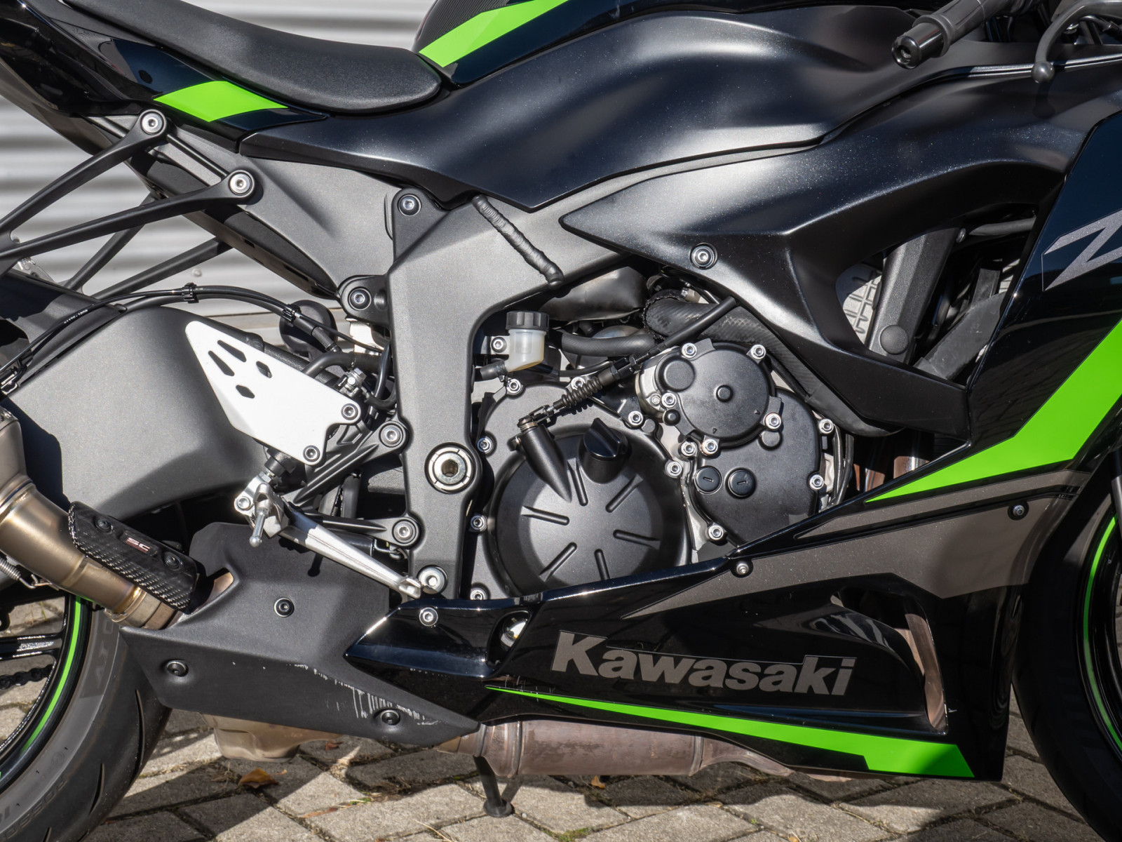 KAWASAKI Ninja ZX-6 R – Produktfoto 5