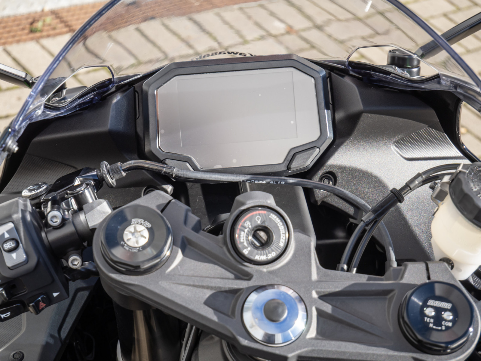 KAWASAKI Ninja ZX-6 R – Produktfoto 9