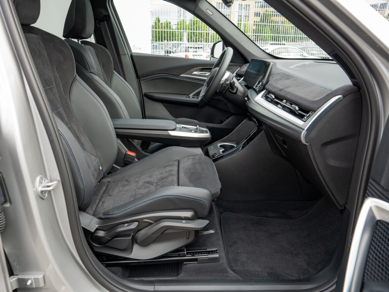 BMW X1 sDrive 18i M Sport Pro – Produktfoto 7