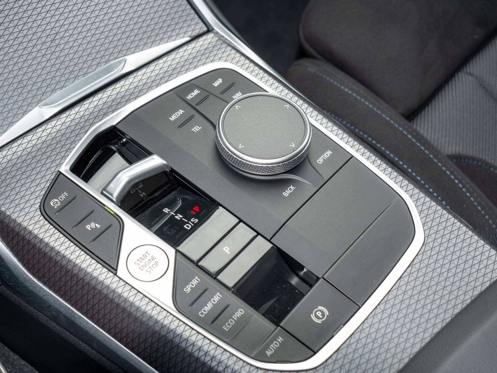BMW 320d Touring xDrive M Sport Pro – Produktfoto 15