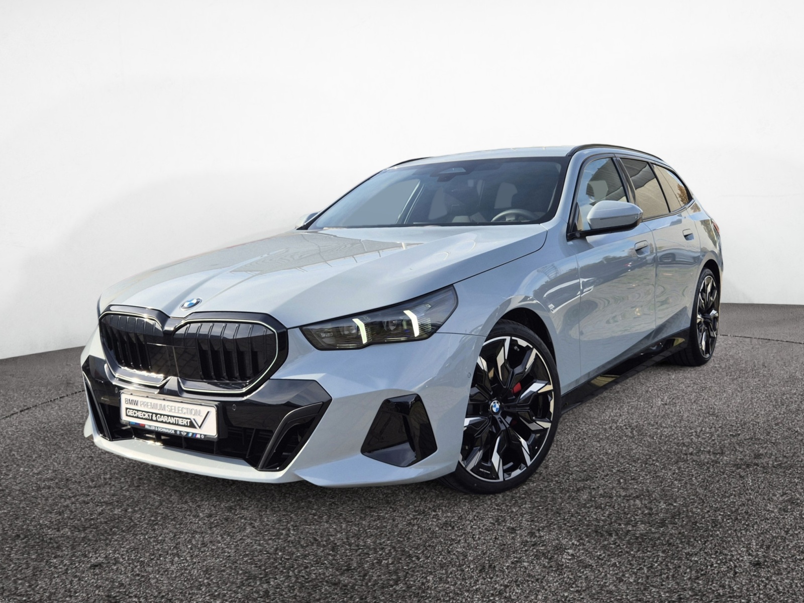 BMW 520d Touring xDrive M Sport Pro – Produktfoto 3