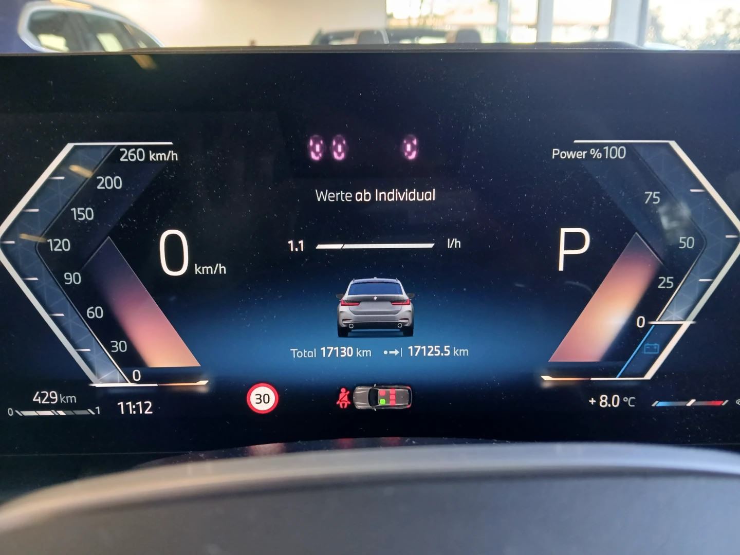 BMW 318i Touring – Produktfoto 10