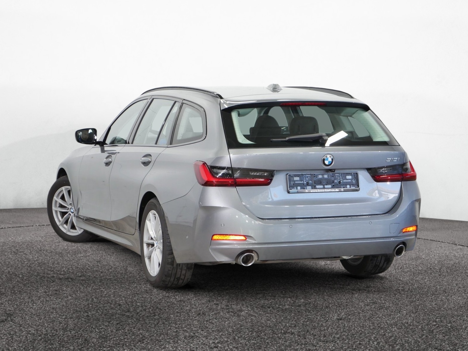 BMW 318i Touring – Produktfoto 5