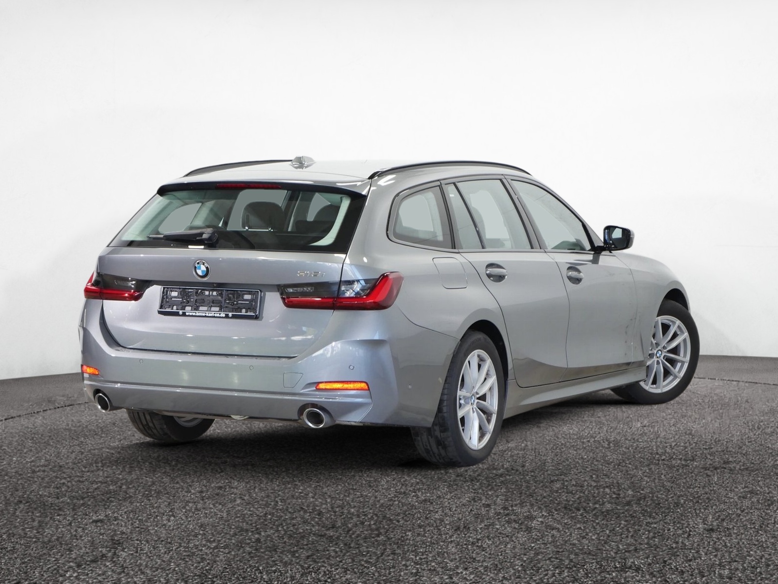 BMW 318i Touring – Produktfoto 6