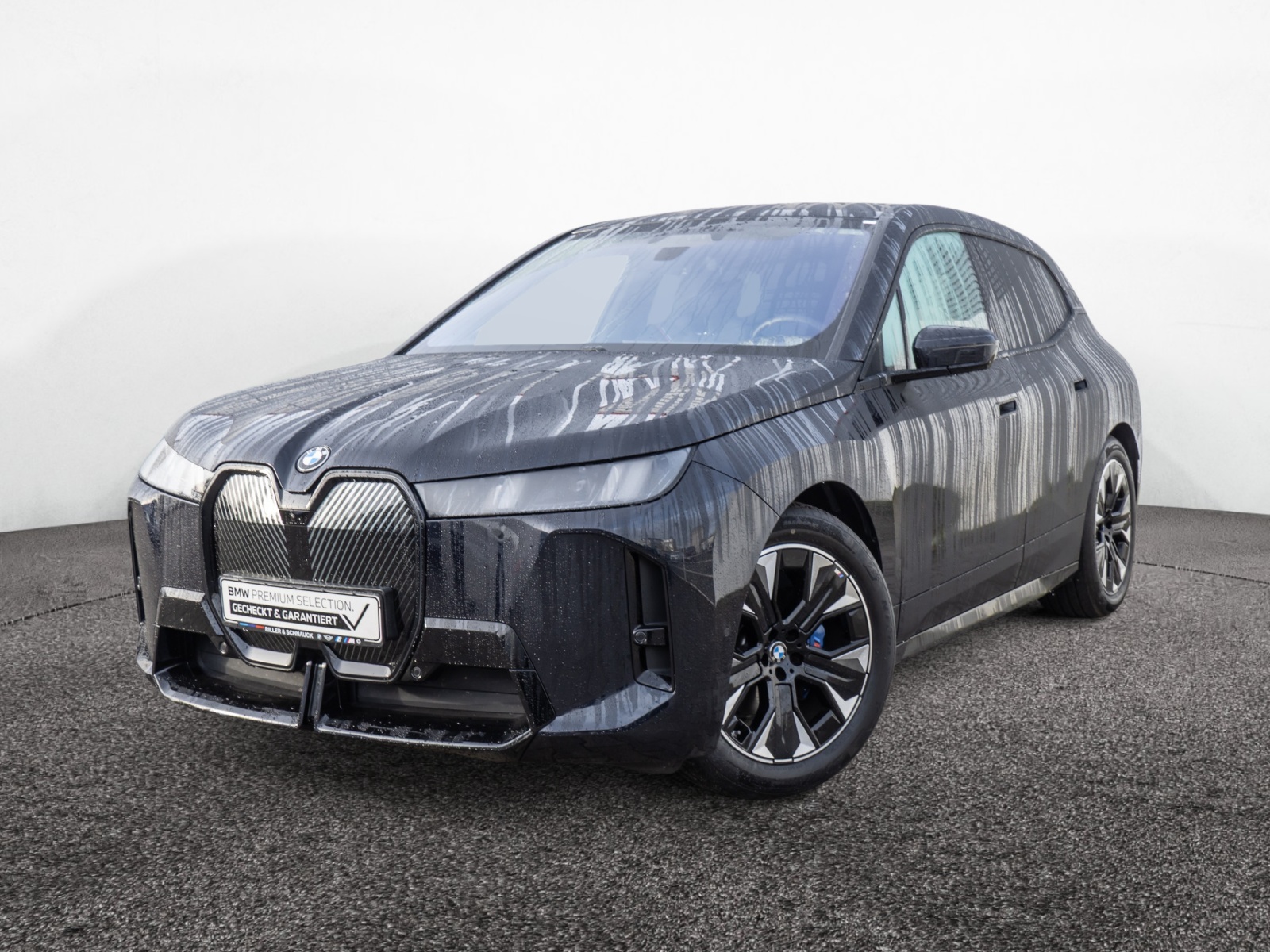 BMW iX xDrive 45 M-Sport – Produktfoto 1