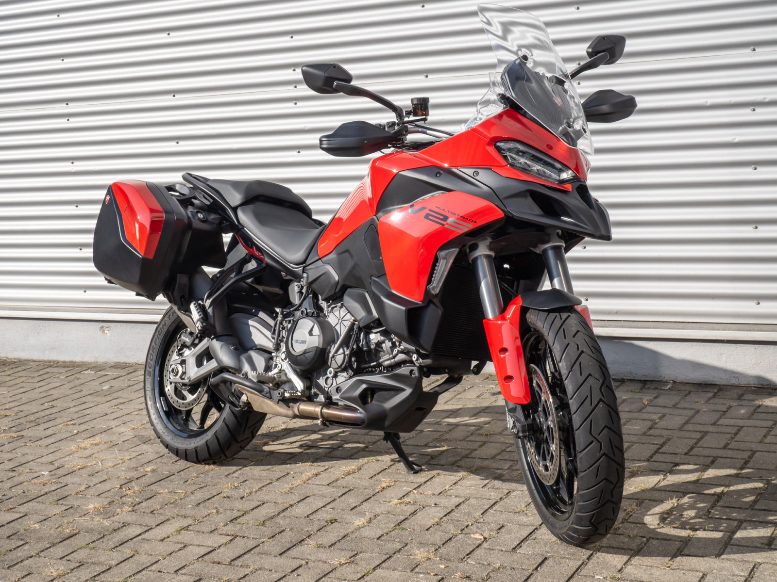 DUCATI Multistrade V2 S Travel – Produktfoto 1