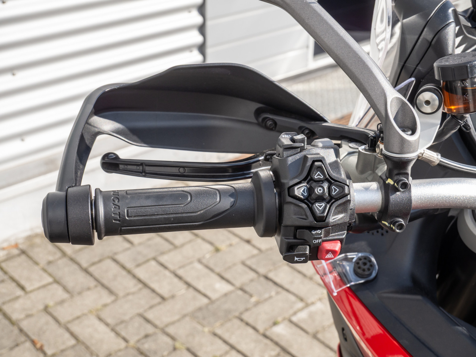 DUCATI Multistrade V2 S Travel – Produktfoto 11