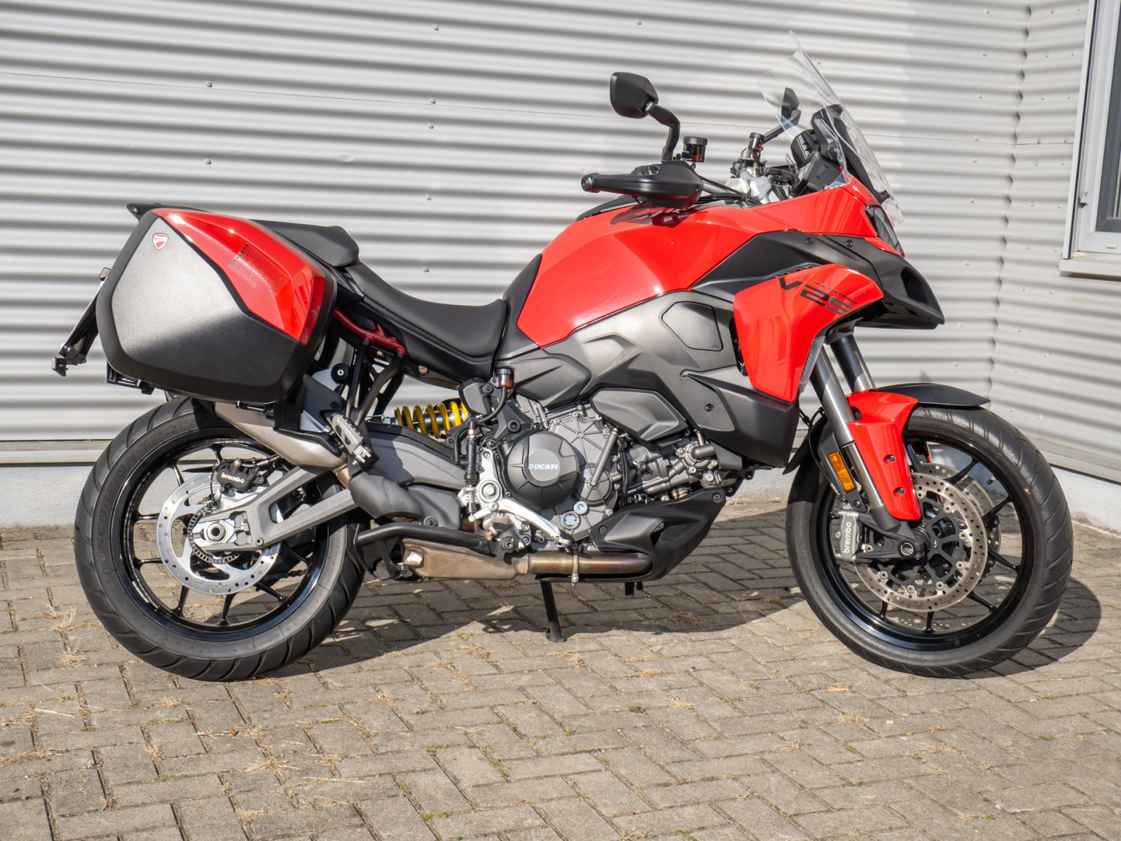 DUCATI Multistrade V2 S Travel – Produktfoto 3