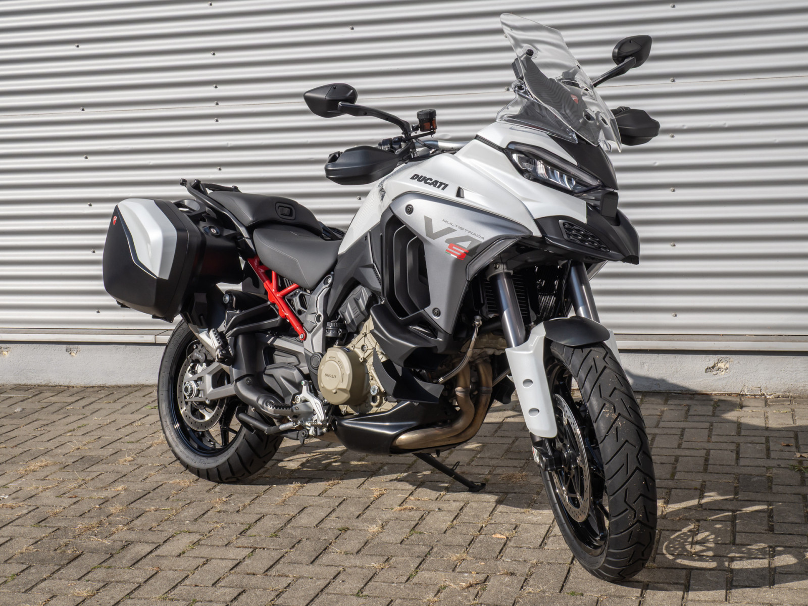 DUCATI Multistrada V4 S Travel Radar – Produktfoto 1