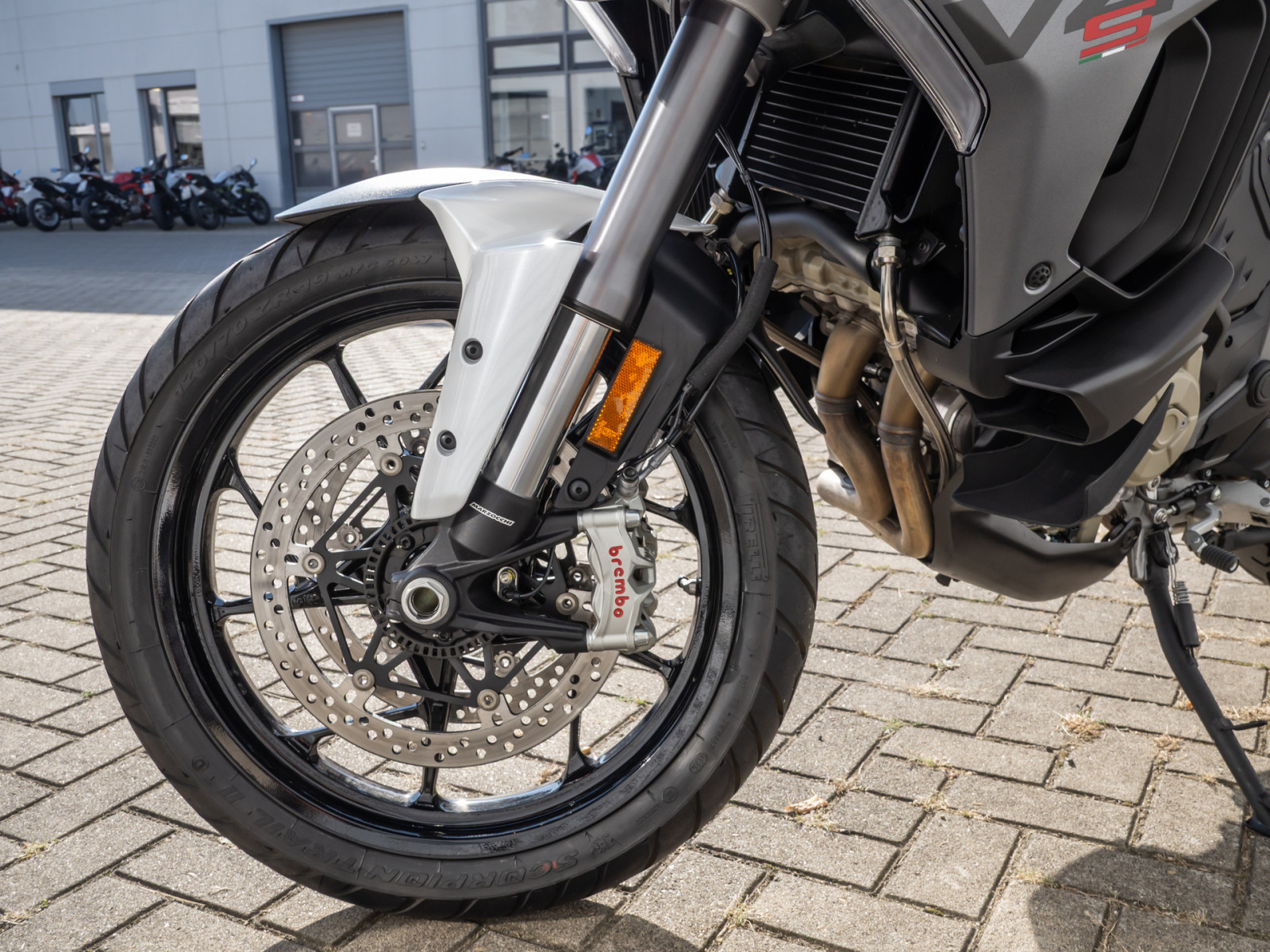 DUCATI Multistrada V4 S Travel Radar – Produktfoto 15
