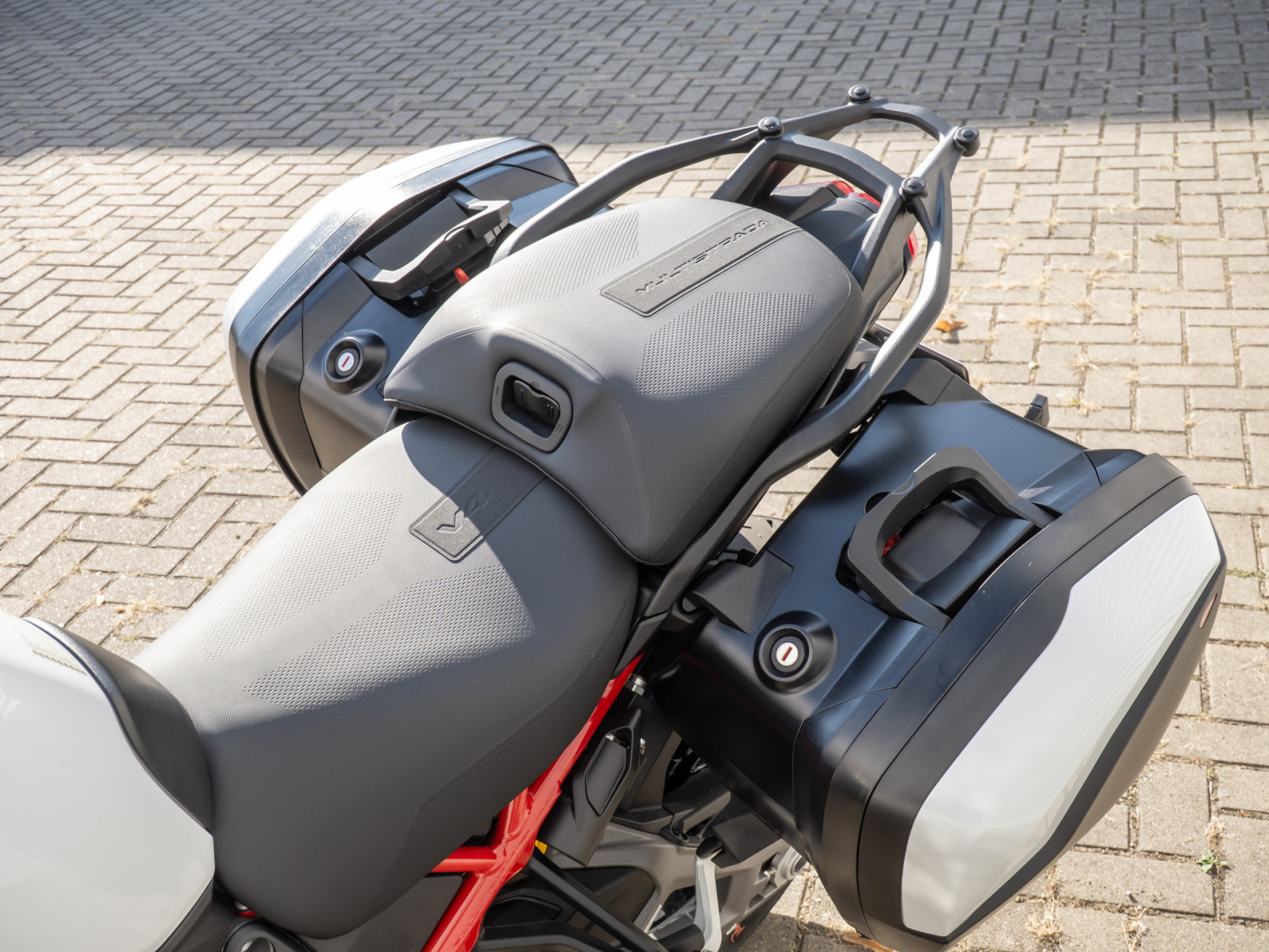 DUCATI Multistrada V4 S Travel Radar – Produktfoto 9