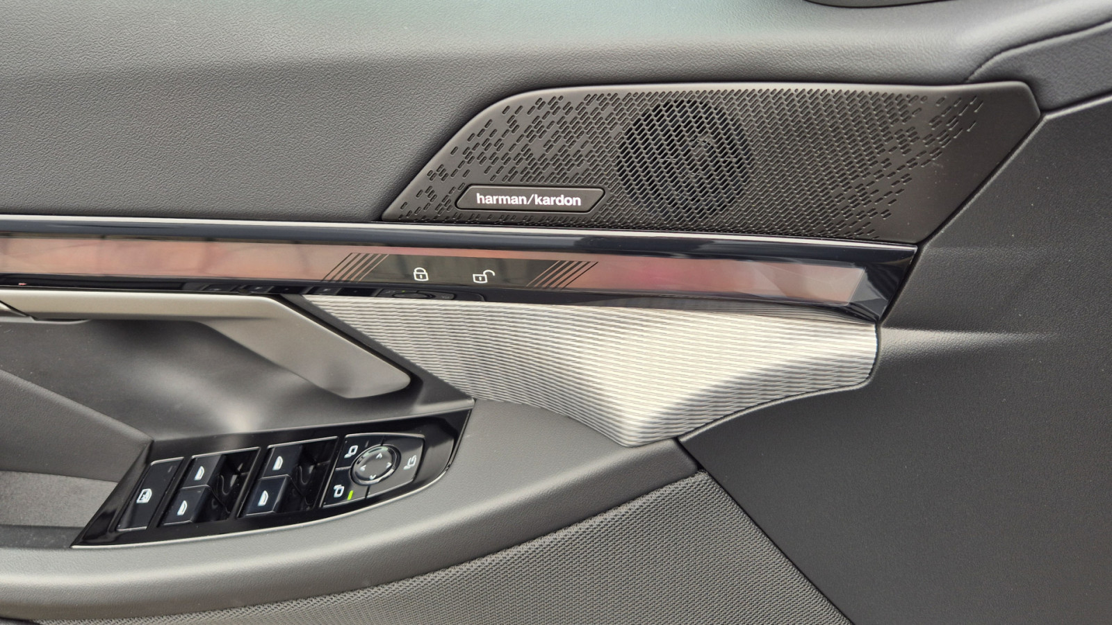 BMW 520d Touring xDrive M-Sport – Produktfoto 13