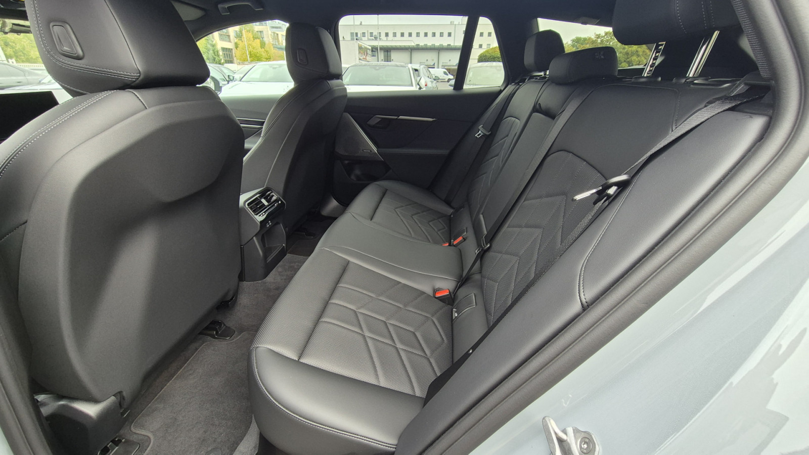 BMW 520d Touring xDrive M-Sport – Produktfoto 15