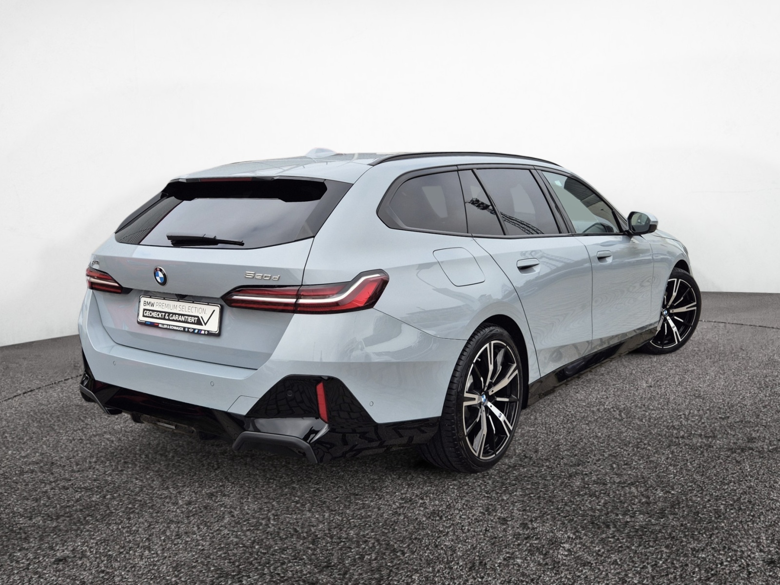 BMW 520d Touring xDrive M-Sport – Produktfoto 6