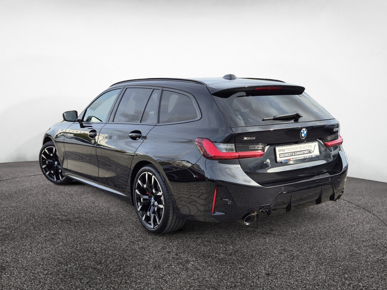 BMW 330i Touring xDrive M Sport Pro – Produktfoto 6
